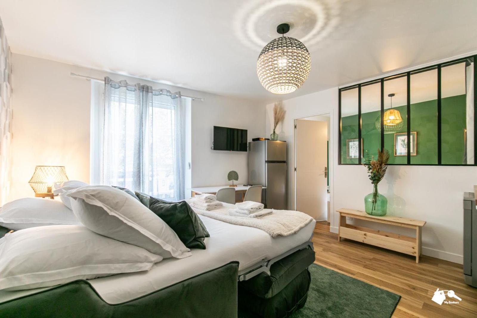Mba Splendide Appart - Wilson 1 - Mairie De Montreuil มงเทรย ภายนอก รูปภาพ