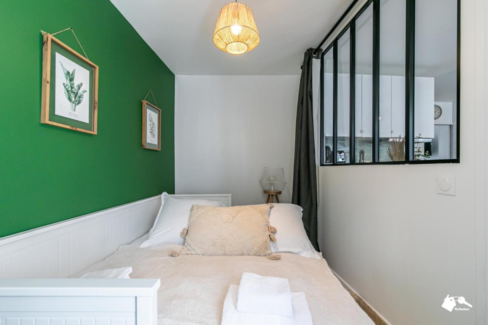 Mba Splendide Appart - Wilson 1 - Mairie De Montreuil มงเทรย ภายนอก รูปภาพ