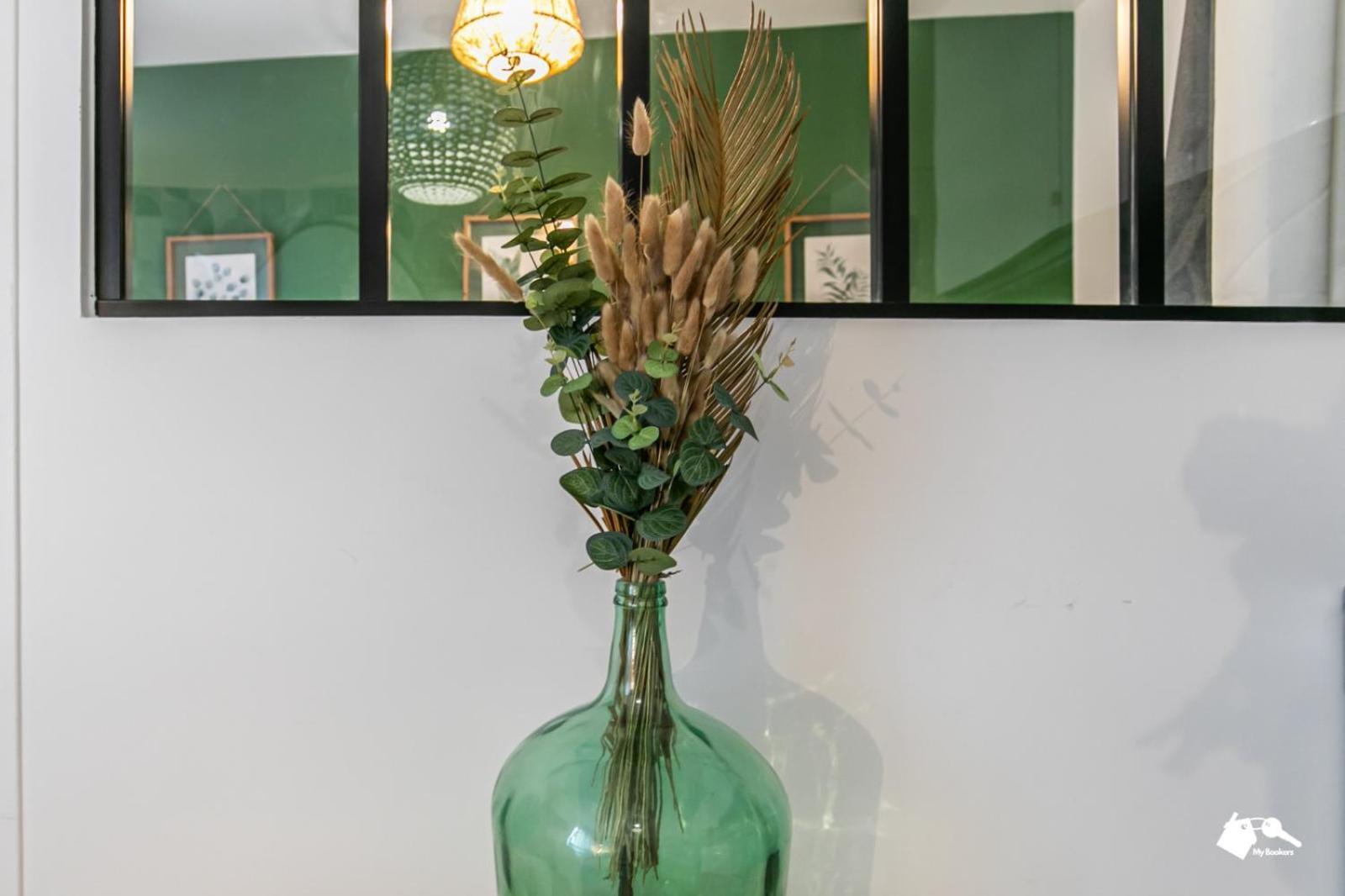 Mba Splendide Appart - Wilson 1 - Mairie De Montreuil มงเทรย ภายนอก รูปภาพ